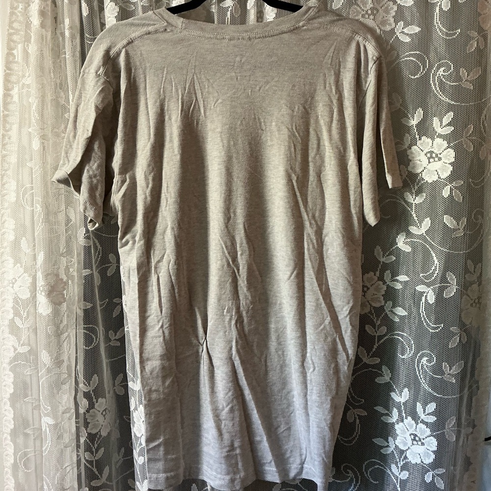 HOMAGE Light Gray Graphic Tee size large - Picture 4 of 4